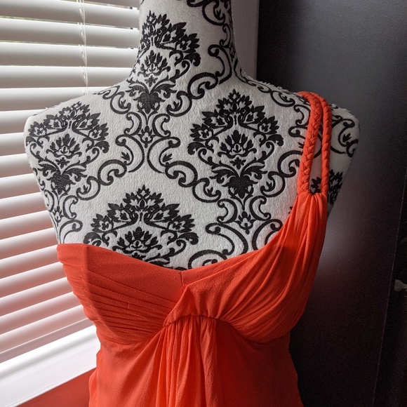 Gorgeous silk Marciano dress- EUC- XS - Picture 6 of 8
